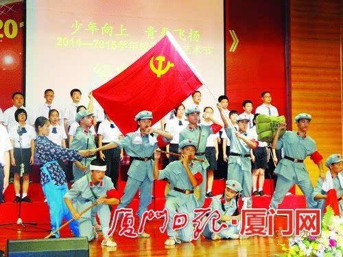超级坦克消灭僵尸